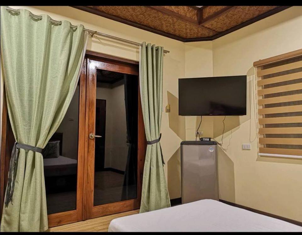 Alona Vikings Lodge 1 팡라오 외부 사진
